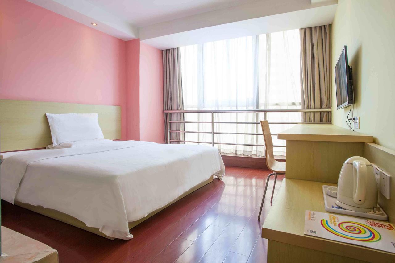 365 Hotel Haimen Habitación foto